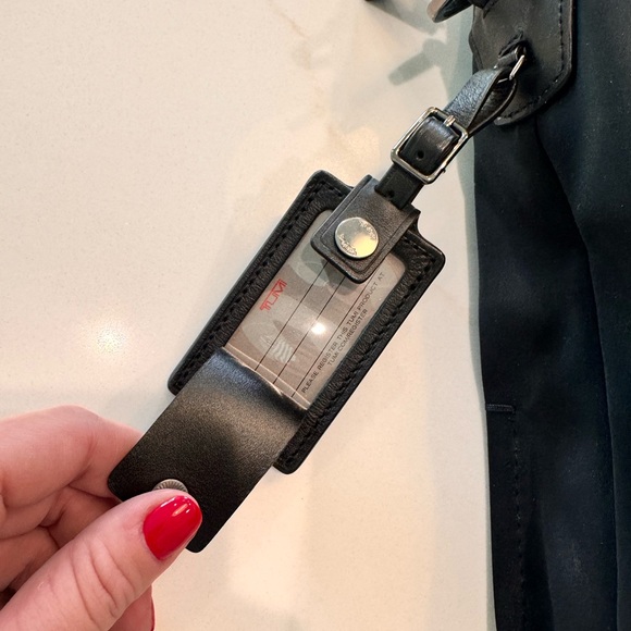 Tumi Slim Harrison Bradford Laptop Brief - Picture 9 of 9